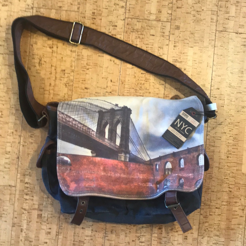 Studio Manhattan Canvas Bag